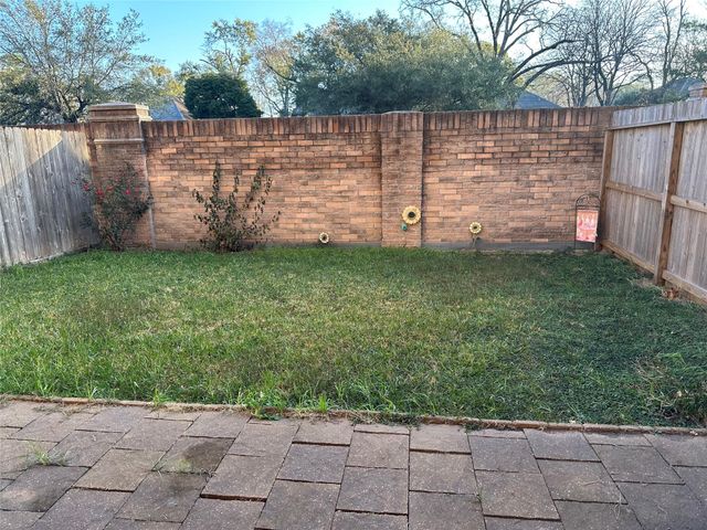 8114 Stoneyway Drive, Houston, TX 77040