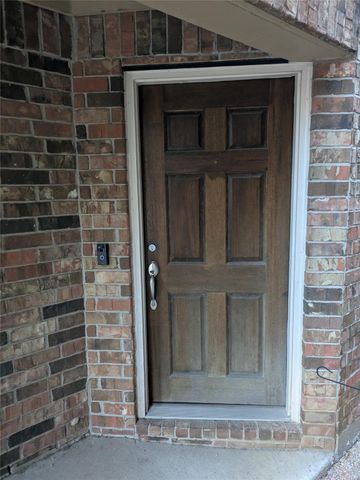 8114 Stoneyway Drive, Houston, TX 77040