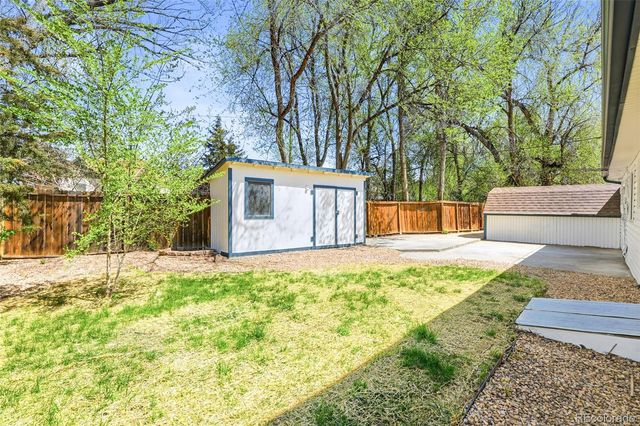 1618 Centennial Drive, Longmont, CO 80501