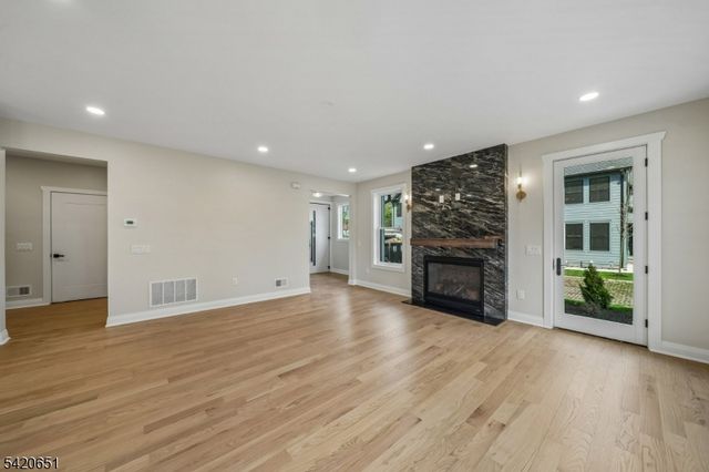 491 Central Ave 1, New Providence Boro, NJ 07974