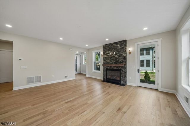 491 Central Ave 1, New Providence Boro, NJ 07974