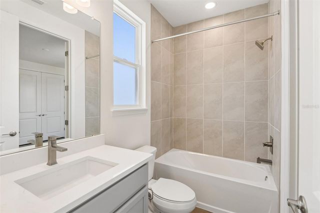 31542 AZURE BEACH DRIVE, San Antonio, FL 33576