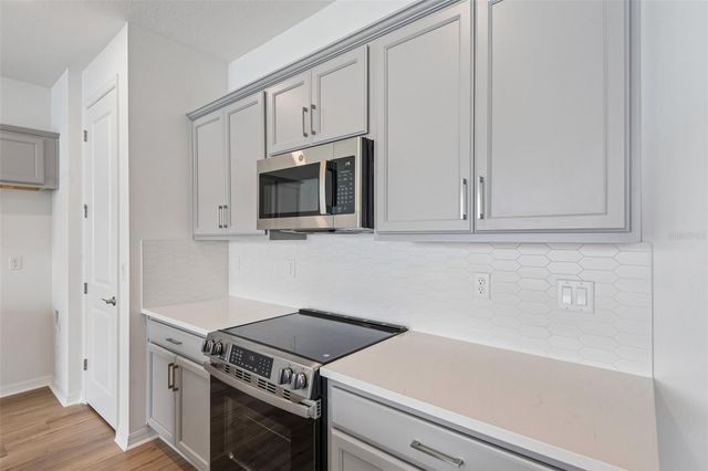 31542 AZURE BEACH DRIVE, San Antonio, FL 33576