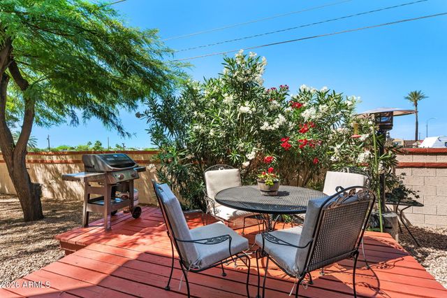 455 S DELAWARE Drive 129, Apache Junction, AZ 85120