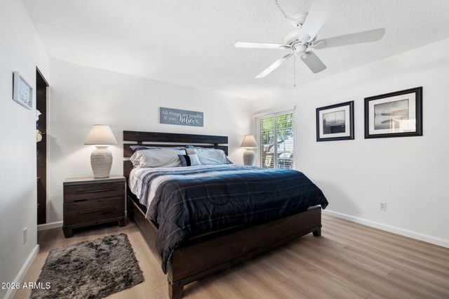 455 S DELAWARE Drive 129, Apache Junction, AZ 85120