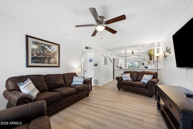 455 S DELAWARE Drive 129, Apache Junction, AZ 85120