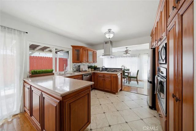 1330 Turquoise, Corona, CA 92882