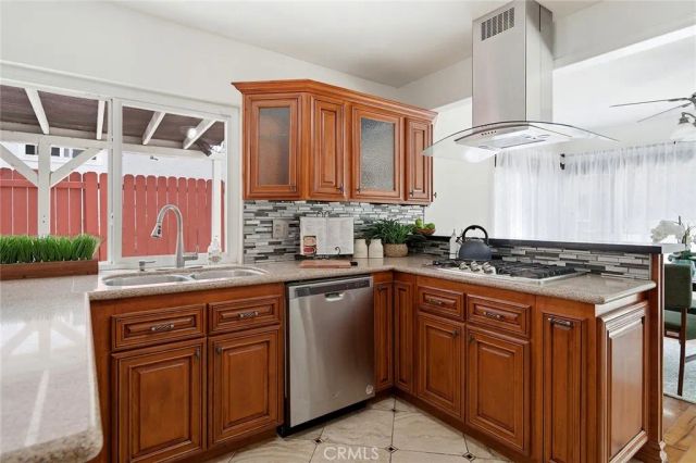 1330 Turquoise, Corona, CA 92882