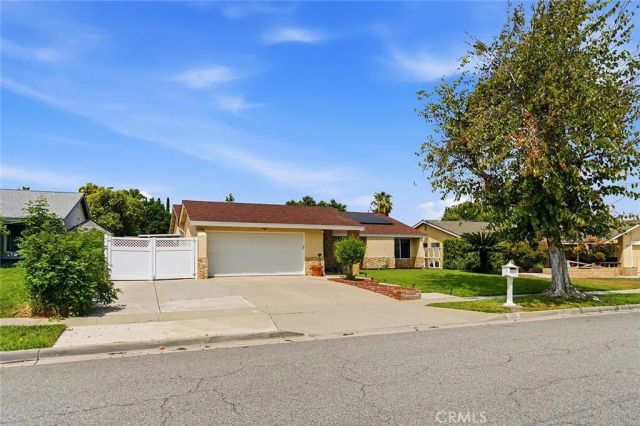 1330 Turquoise, Corona, CA 92882