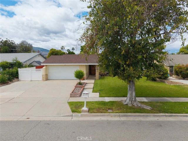 1330 Turquoise, Corona, CA 92882