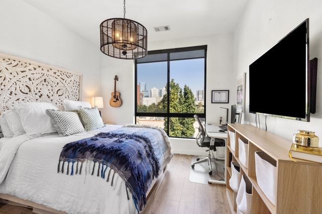 1002 Division St Apt 306, Nashville, TN 37203