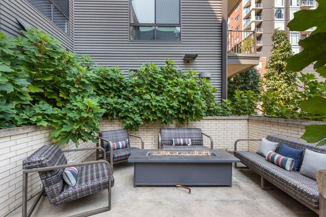 1002 Division St Apt 306, Nashville, TN 37203