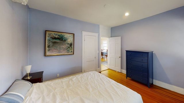 307 Tappan St 3, Brookline, MA 02445