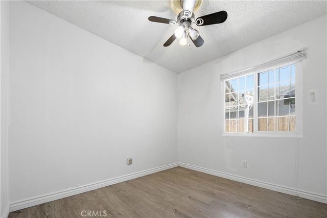 14211 La Mirada St, Victorville, CA 92392