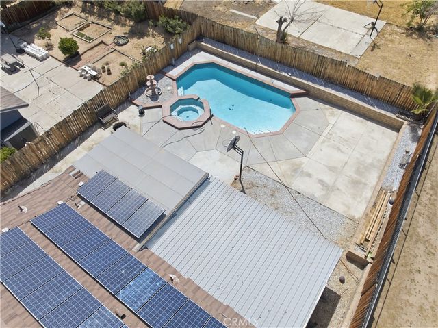 14211 La Mirada St, Victorville, CA 92392