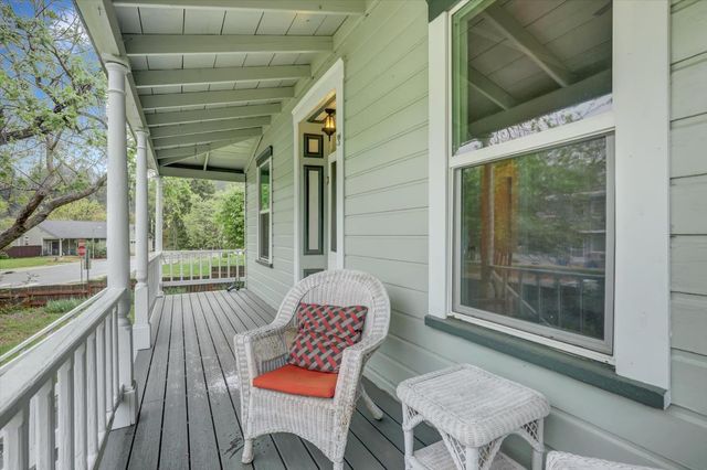 618 Walsh St, Grass Valley, CA 95945