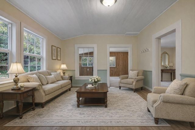 618 Walsh St, Grass Valley, CA 95945