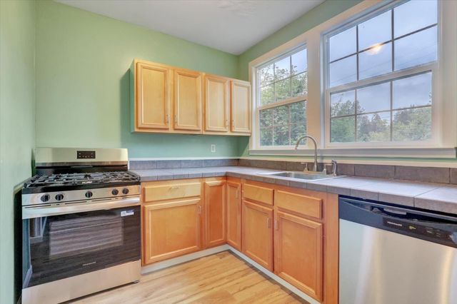 618 Walsh St, Grass Valley, CA 95945