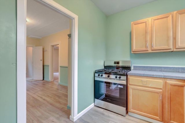 618 Walsh St, Grass Valley, CA 95945