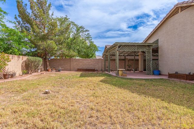13949 N 133rd Drive, Surprise, AZ 85379