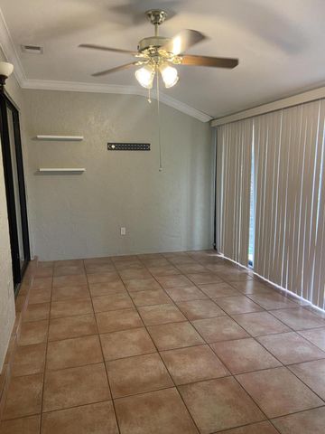 633 Sea Pine Way C, Greenacres, FL 33415