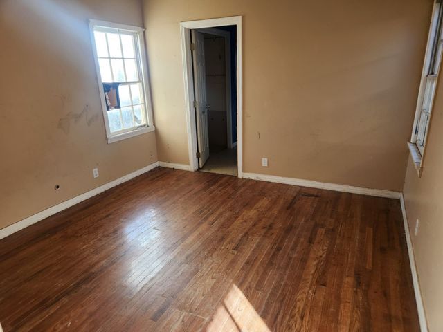 523 Richardson Street, Jacksboro, TX 76458