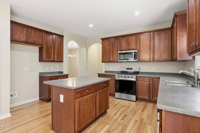 8945 Cornwell Drive, Wake Forest, NC 27587