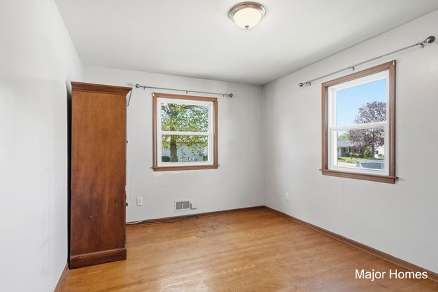 6846 Aleda Avenue Se, Gaines Twp, MI 49508
