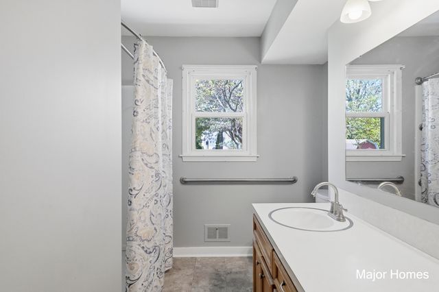 6846 Aleda Avenue Se, Gaines Twp, MI 49508