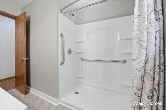 6846 Aleda Avenue Se, Gaines Twp, MI 49508
