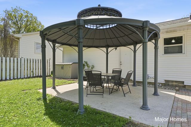 6846 Aleda Avenue Se, Gaines Twp, MI 49508