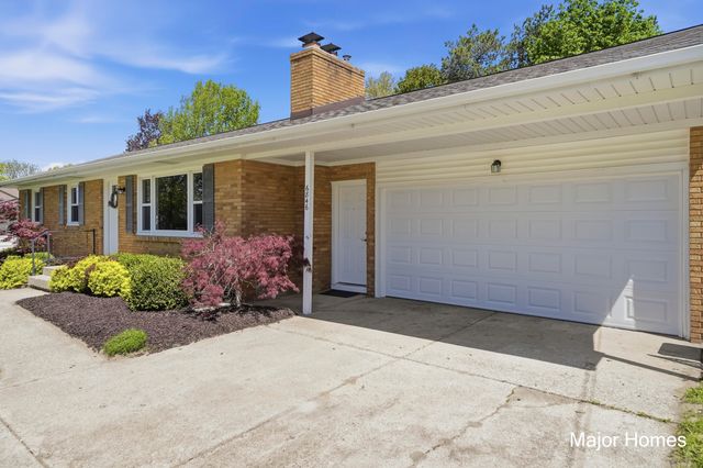 6846 Aleda Avenue Se, Gaines Twp, MI 49508