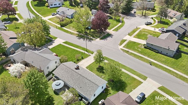 6846 Aleda Avenue Se, Gaines Twp, MI 49508