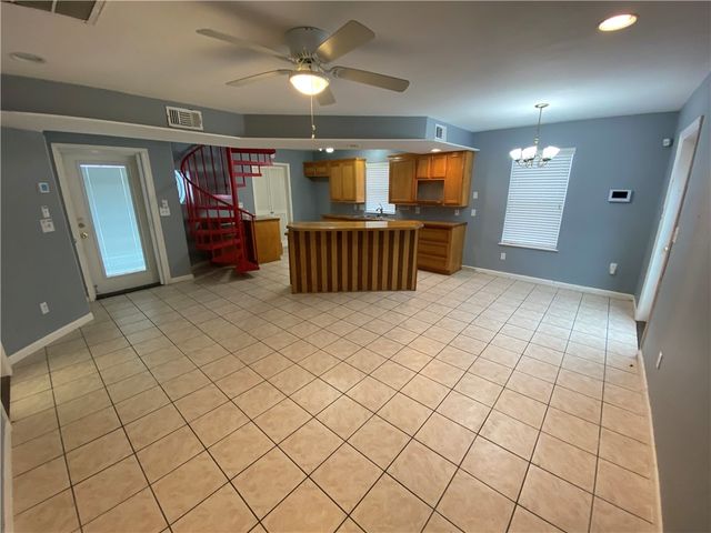 101 Donna, Rockport, TX 78382