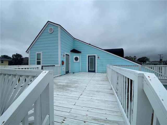 101 Donna, Rockport, TX 78382