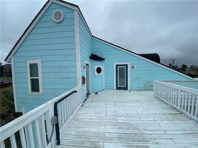 101 Donna, Rockport, TX 78382