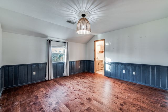 1353 Spring Creek Road, Collinsville, TX 76233