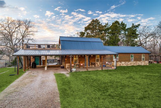 1353 Spring Creek Road, Collinsville, TX 76233