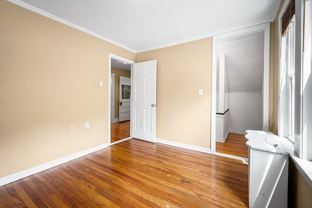 10 Nutting St, Fitchburg, MA 01420