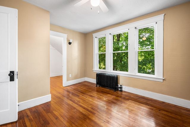 10 Nutting St, Fitchburg, MA 01420
