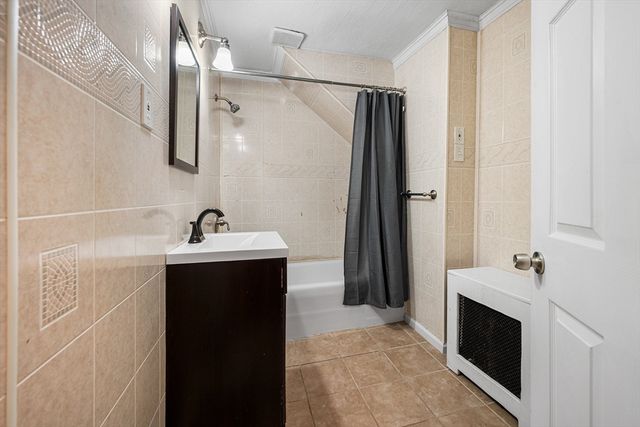 10 Nutting St, Fitchburg, MA 01420