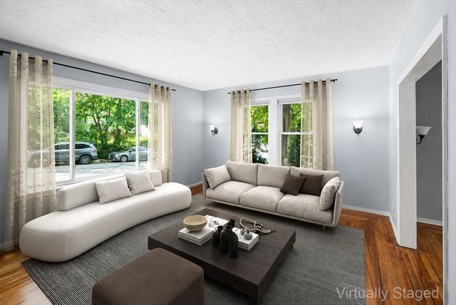 10 Nutting St, Fitchburg, MA 01420