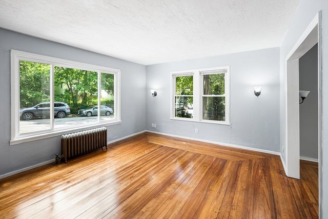 10 Nutting St, Fitchburg, MA 01420