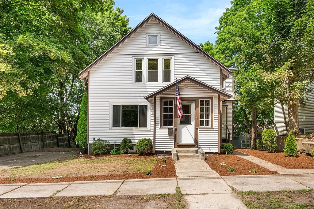 10 Nutting St, Fitchburg, MA 01420