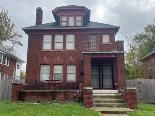 225 W Longwood Place, Detroit, MI 48203