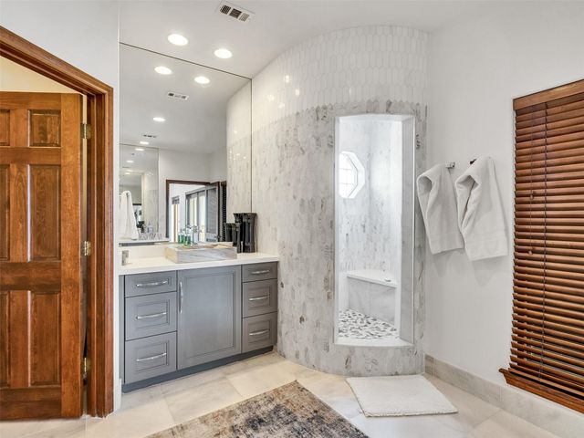 4206 Turks Point, Galveston, TX 77554