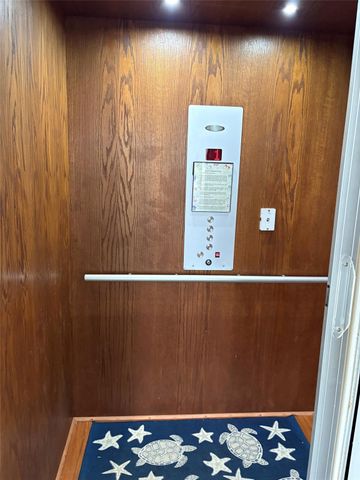 4206 Turks Point, Galveston, TX 77554