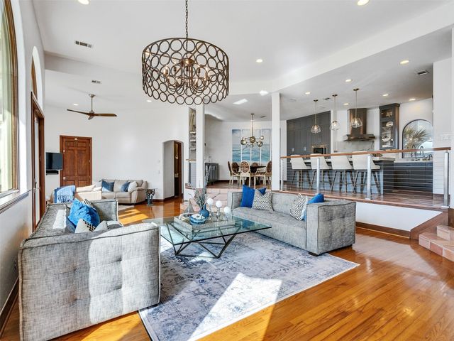 4206 Turks Point, Galveston, TX 77554