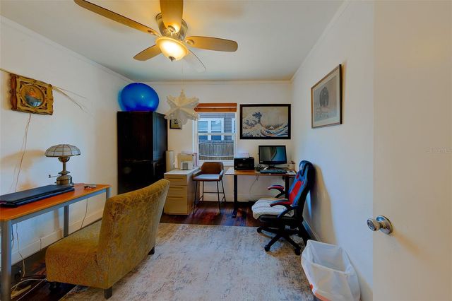 636 37TH AVENUE S, St Petersburg, FL 33705