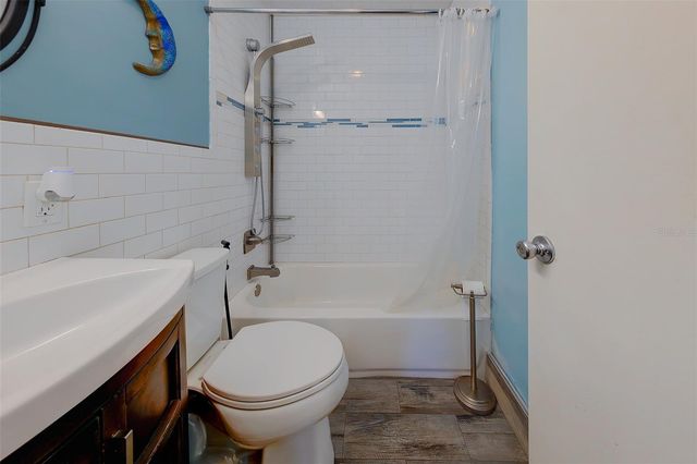 636 37TH AVENUE S, St Petersburg, FL 33705